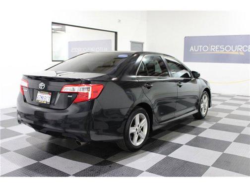 2013 Toyota Camry SE