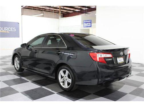 2013 Toyota Camry SE