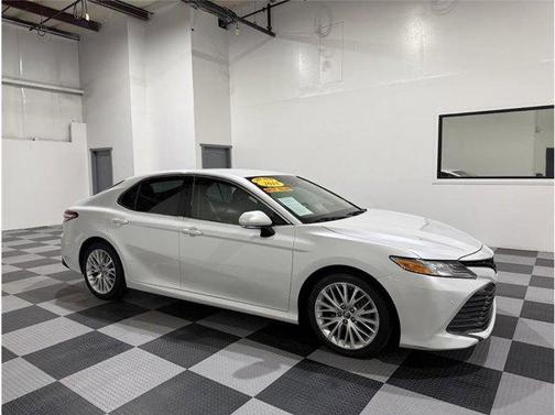 2018 Toyota Camry XLE