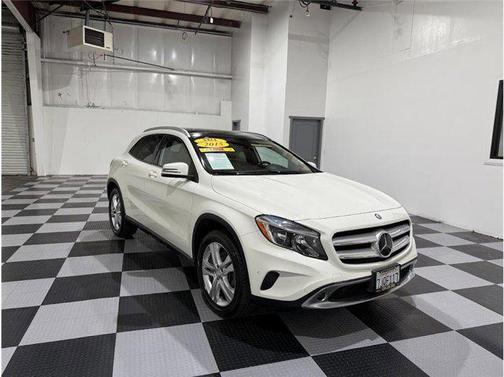 2015 Mercedes-Benz GLA-Class 4MATIC