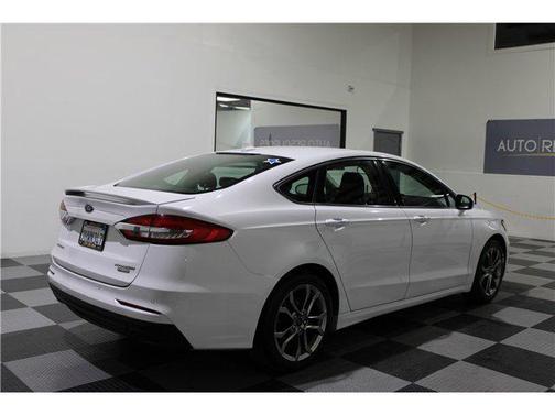 2020 Ford Fusion Hybrid Titanium