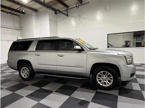 2016 GMC Yukon XL SLE