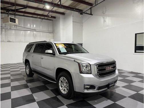 2016 GMC Yukon XL SLE