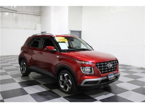 2024 Hyundai VENUE SEL