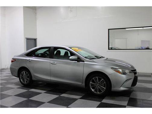 2016 Toyota Camry SE