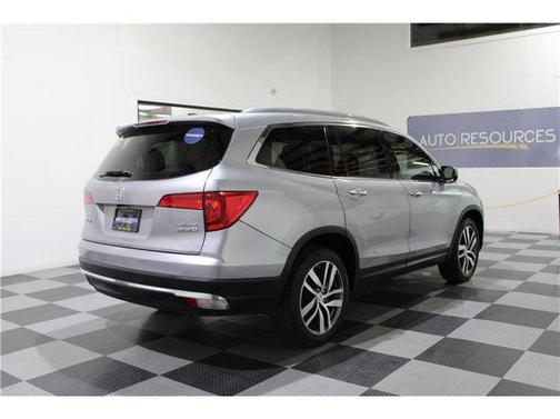 2017 Honda Pilot Elite