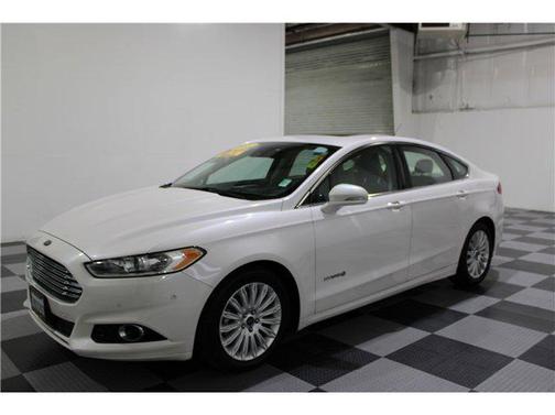 2015 Ford Fusion Hybrid SE