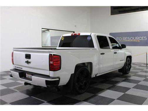2018 Chevrolet Silverado 1500 Custom