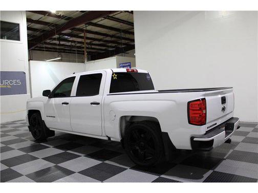 2018 Chevrolet Silverado 1500 Custom