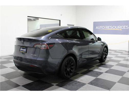 2020 Tesla Model Y Long Range Dual Motor All-Wheel Drive