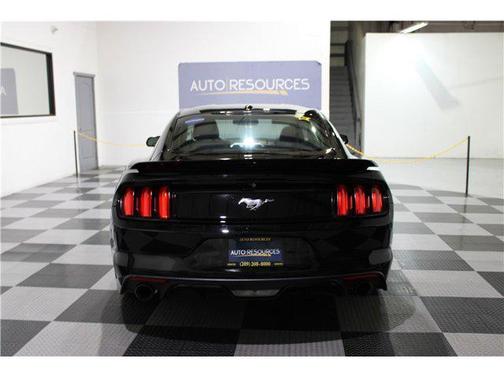 2015 Ford Mustang EcoBoost Premium