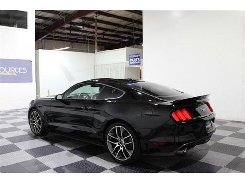2015 Ford Mustang EcoBoost Premium