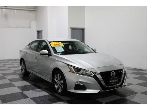 2020 Nissan Altima S FWD