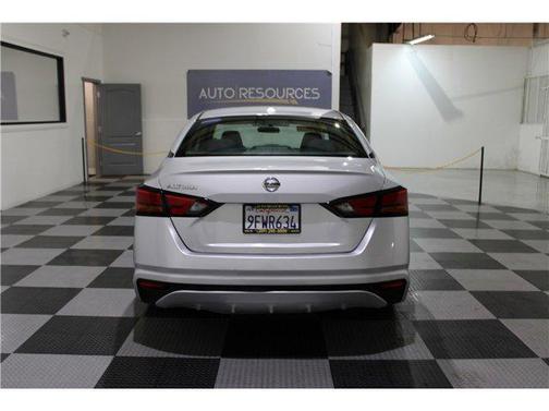 2020 Nissan Altima S FWD