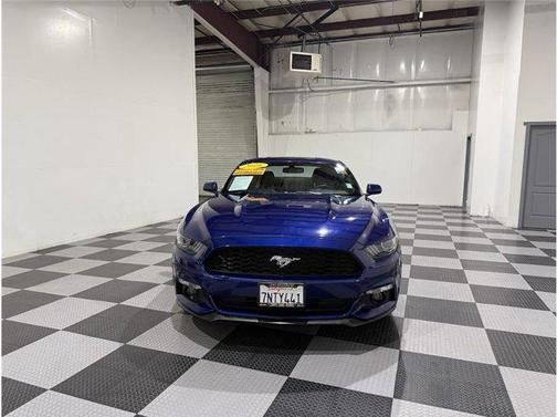 2016 Ford Mustang V6