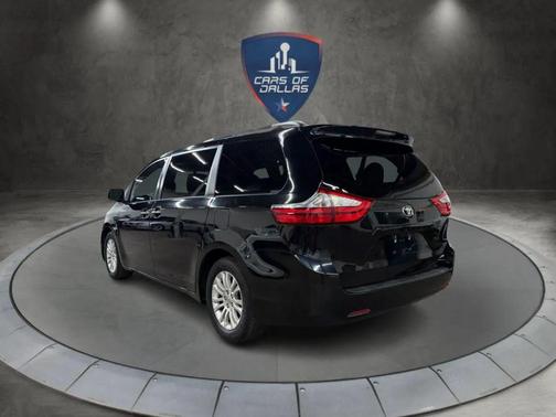 Attitude Black 2015 Toyota Sienna XLE