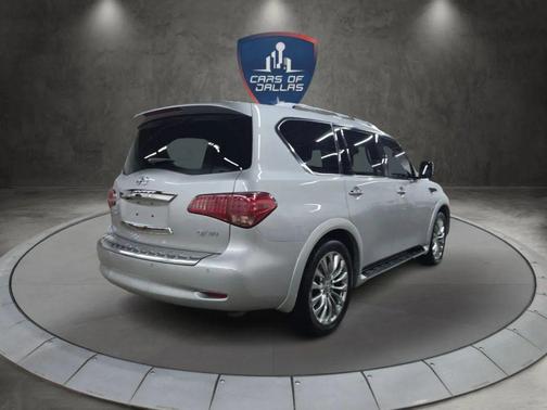 2017 INFINITI QX80 Base