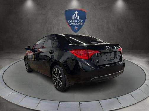 Black Sand Pearl 2017 Toyota Corolla SE