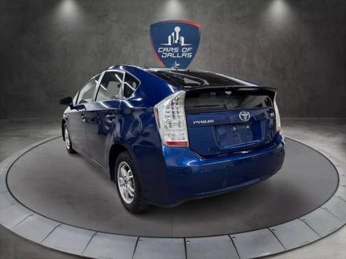 2010 Toyota Prius III