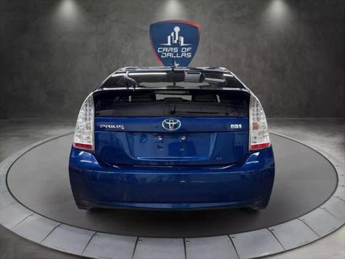 2010 Toyota Prius III