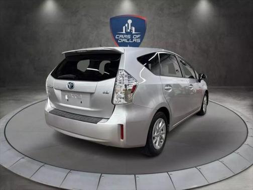 2012 Toyota Prius v Two