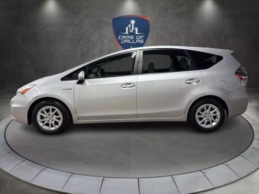 2012 Toyota Prius v Two