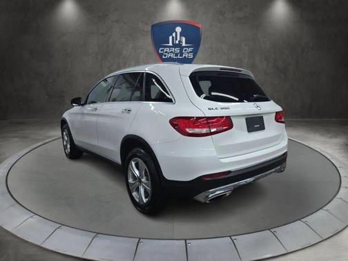 2018 Mercedes-Benz GLC 300 Base