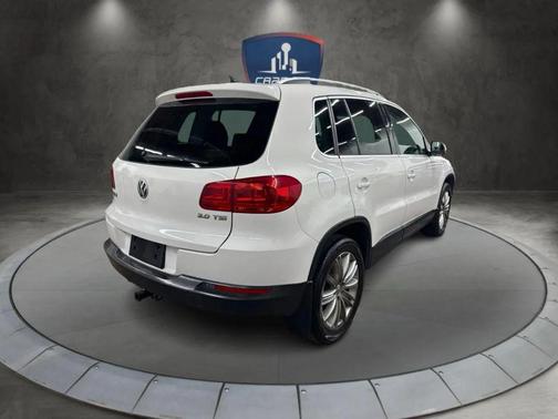 2013 Volkswagen Tiguan SE