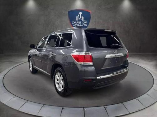 2013 Toyota Highlander SE