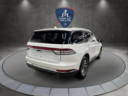 2021 Lincoln Aviator Standard AWD