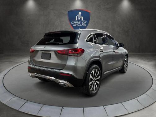 Mountain Grey Metallic 2022 Mercedes-Benz GLA 250 Base