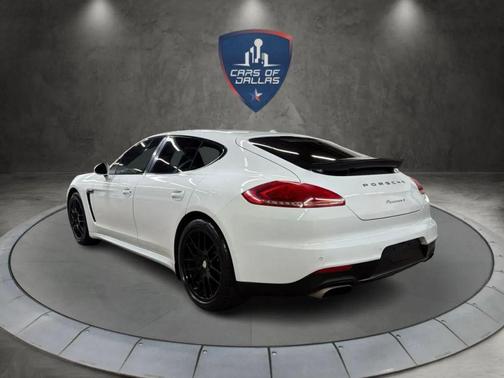 2014 Porsche Panamera 4