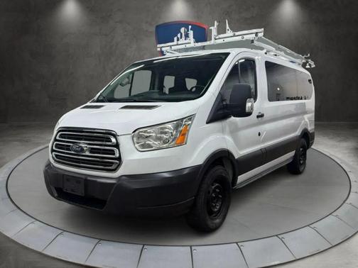 2017 Ford Transit-150 XLT