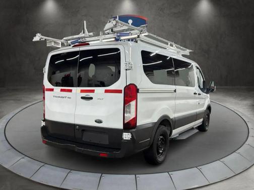 2017 Ford Transit-150 XLT