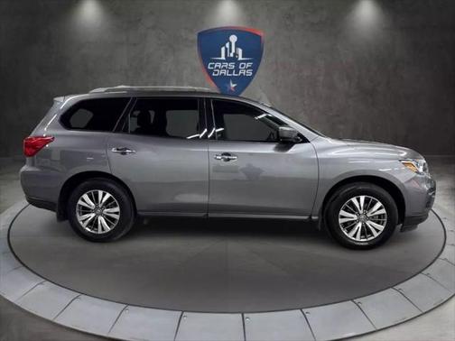 2019 Nissan Pathfinder S