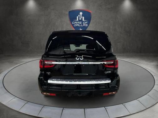 2021 INFINITI QX80 Luxe