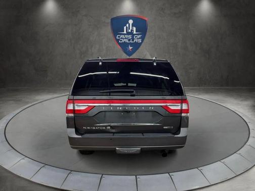 Magnetic Metallic 2016 Lincoln Navigator Select