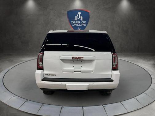 White 2018 GMC Yukon SLT
