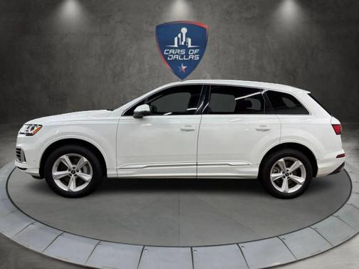 2022 Audi Q7 55 Premium