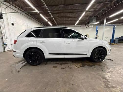 2017 Audi Q7 3.0T Premium