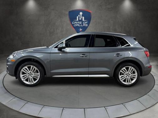 Gray 2019 Audi Q5 Prestige Sport Utility 4D