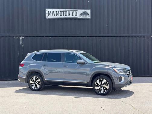 Gray 2025 Volkswagen Atlas 2.0T SEL