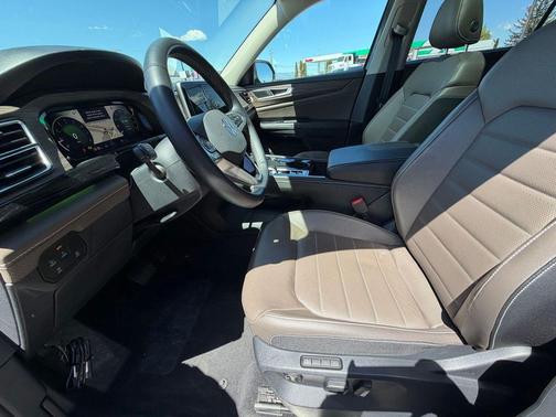 Gray 2025 Volkswagen Atlas 2.0T SEL
