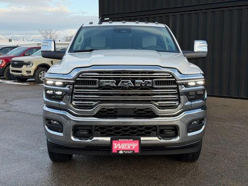 Bright White Clearcoat 2026 RAM 2500 Laramie Crew Cab 4x4 8' Box