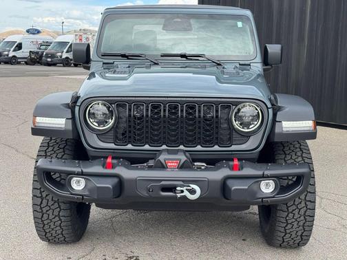 Anvil Clearcoat 2026 Jeep Gladiator Shadow Ops