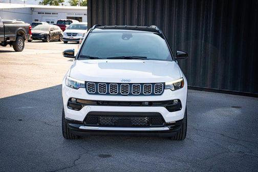 Bright White Clearcoat 2025 Jeep Compass Limited