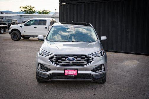 Iconic Silver Metallic 2023 Ford Edge Titanium
