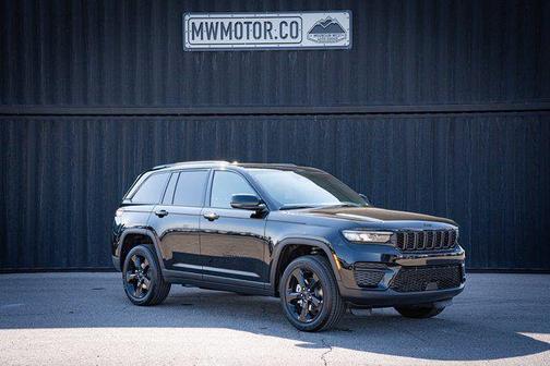 2025 Jeep Grand Cherokee Altitude