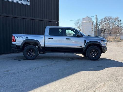 Billet Silver Metallic Clearcoat 2025 RAM 1500 RHO Crew Cab 4x4 5'7' Box