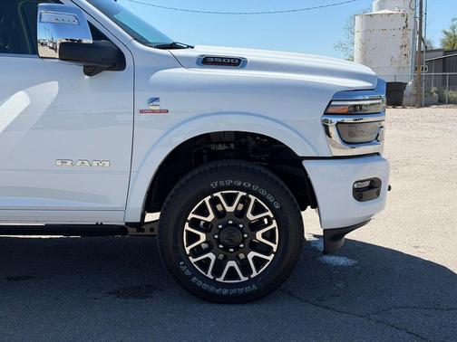 Bright White Clearcoat 2026 RAM 3500 Longhorn